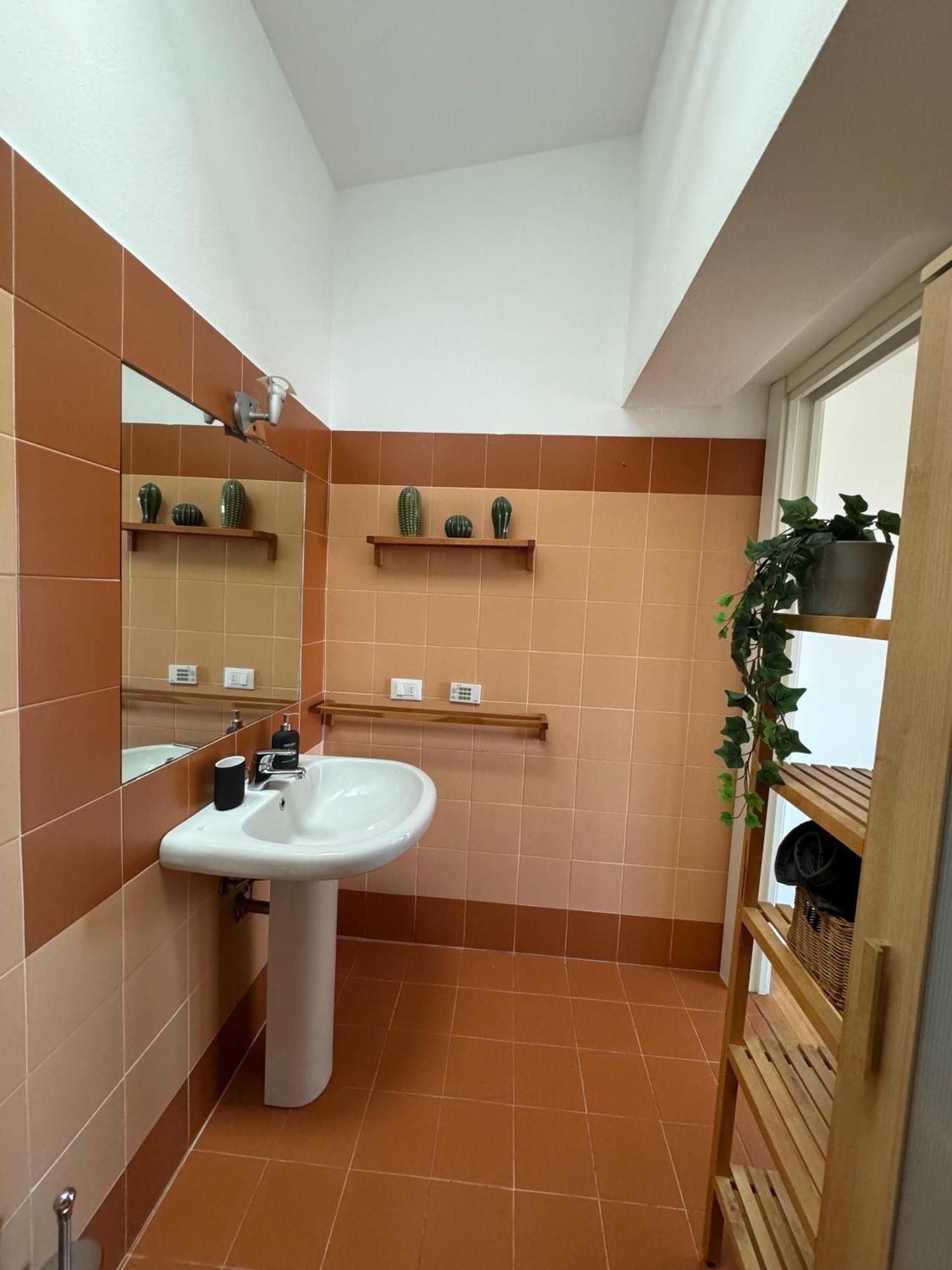 Appartamento Isola- Attico Con Balcone Milaan Buitenkant foto